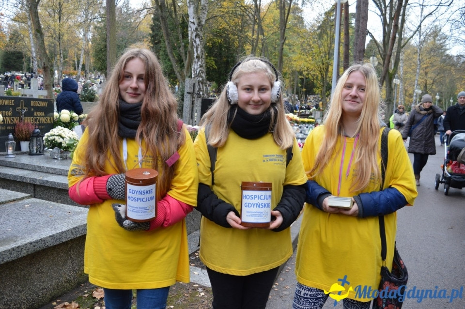 1 listopada 2017 - kwesta na rzecz Hospicjum : Cmentarz Marynarki Wojennej RP, Cmentarz Witomiński, Cmentarz komunalny