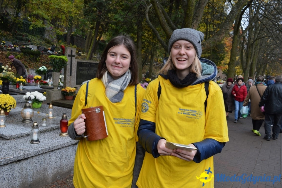 1 listopada 2017 - kwesta na rzecz Hospicjum : Cmentarz Marynarki Wojennej RP, Cmentarz Witomiński, Cmentarz komunalny