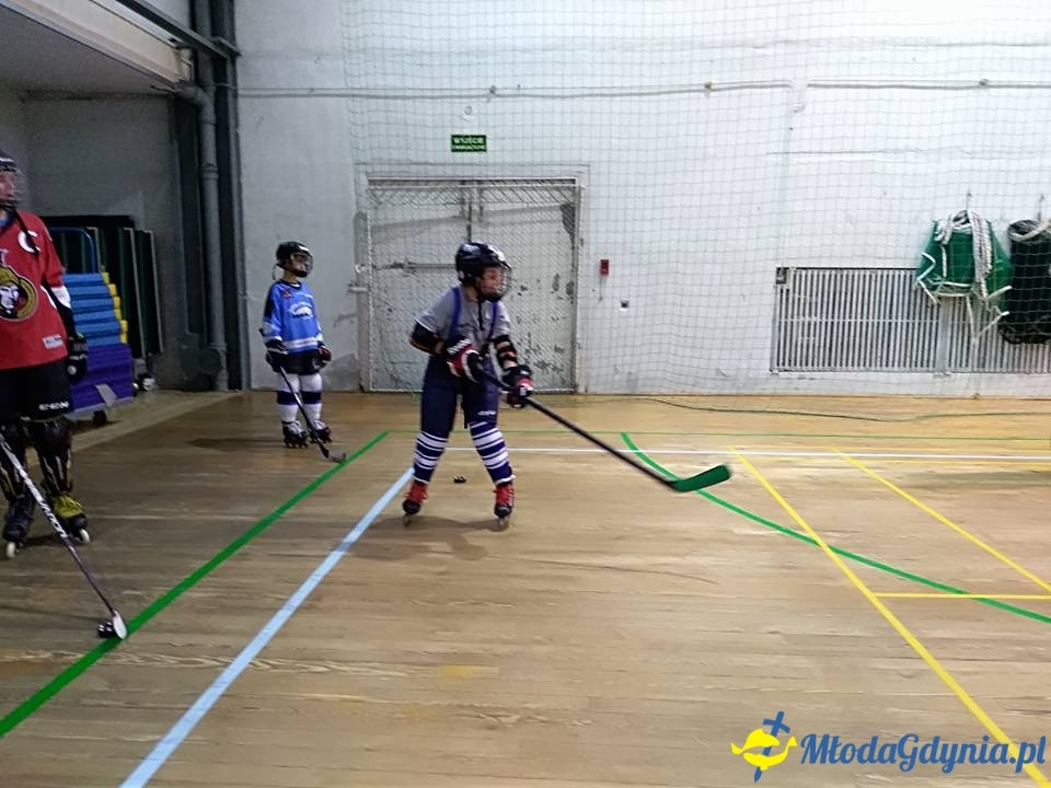 HUKS Niedźwiadki - trening na rolkach