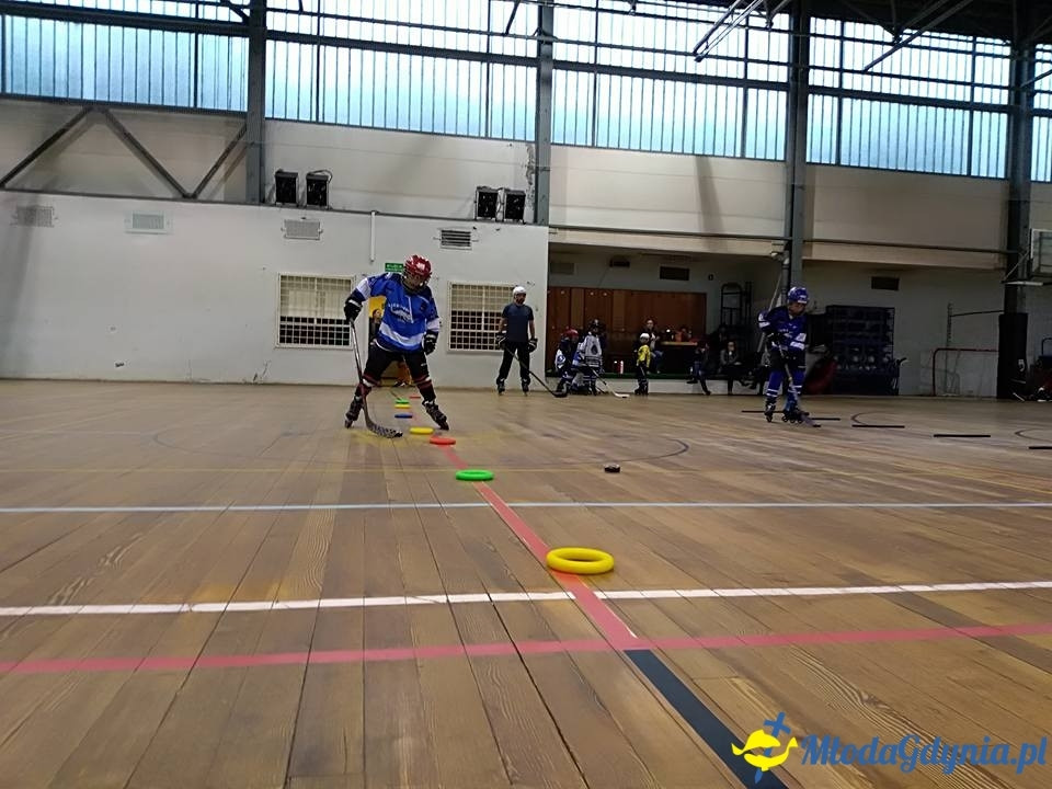 HUKS Niedźwiadki - trening na rolkach