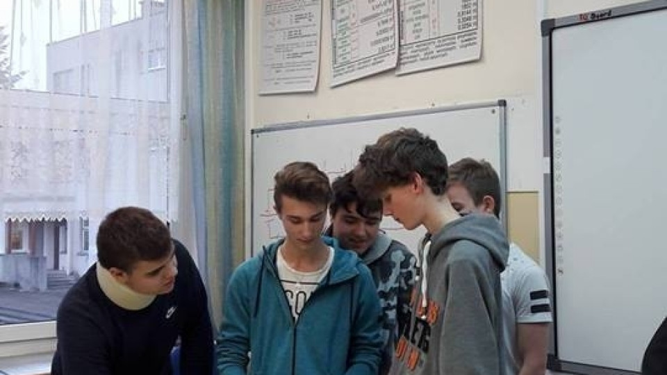 SP 44  - doświadczenia z fizyki