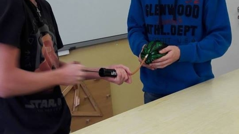 SP 44  - doświadczenia z fizyki