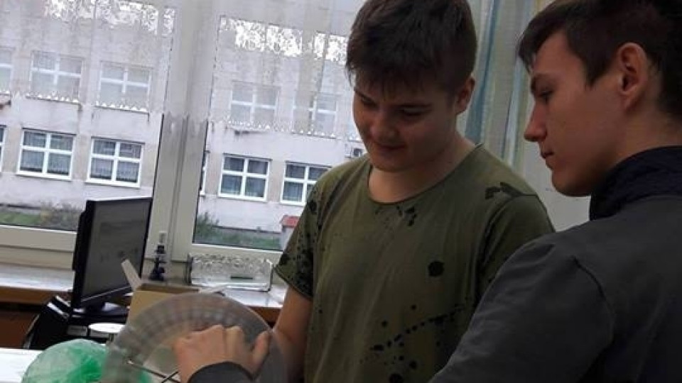 SP 44  - doświadczenia z fizyki