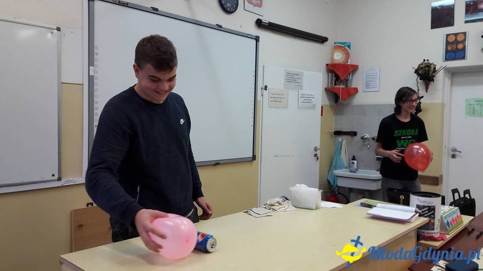 SP 44  - doświadczenia z fizyki