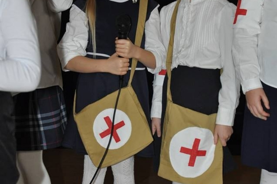 SP 28 - uroczysta akademia z okazji 99 rocznicy odzyskania przez Polskę niepodległości