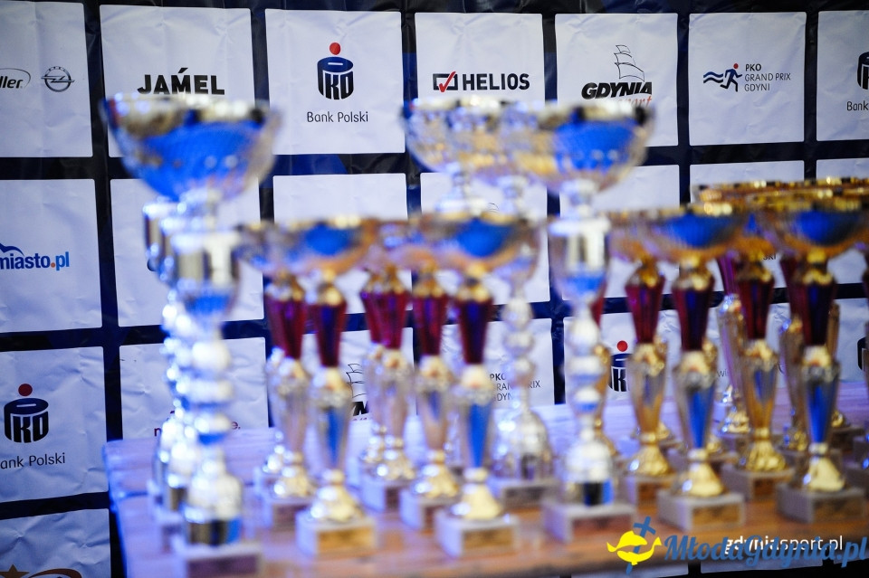 Marsz nordic walking - Bieg Niepodległości z PKO Bankiem Polskim 2017 (I)