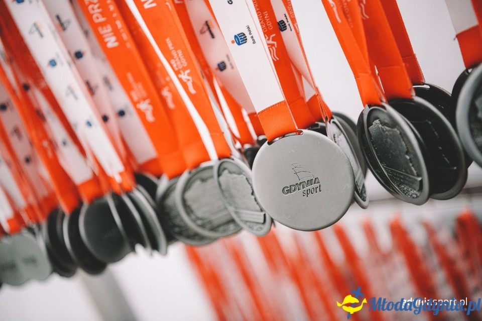 Marsz nordic walking - Bieg Niepodległości z PKO Bankiem Polskim 2017 (I)