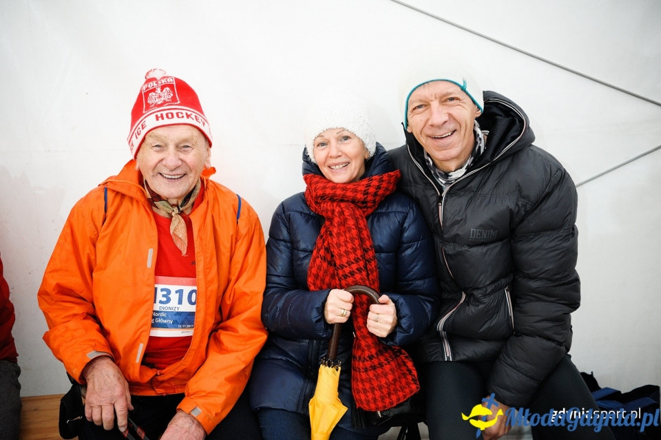 Marsz nordic walking - Bieg Niepodległości z PKO Bankiem Polskim 2017 (I)