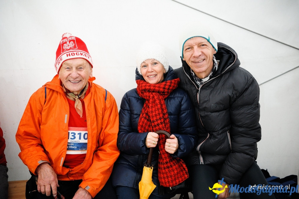 Marsz nordic walking - Bieg Niepodległości z PKO Bankiem Polskim 2017 (I)