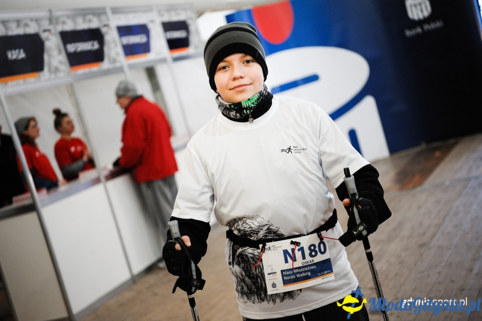 Marsz nordic walking - Bieg Niepodległości z PKO Bankiem Polskim 2017 (I)