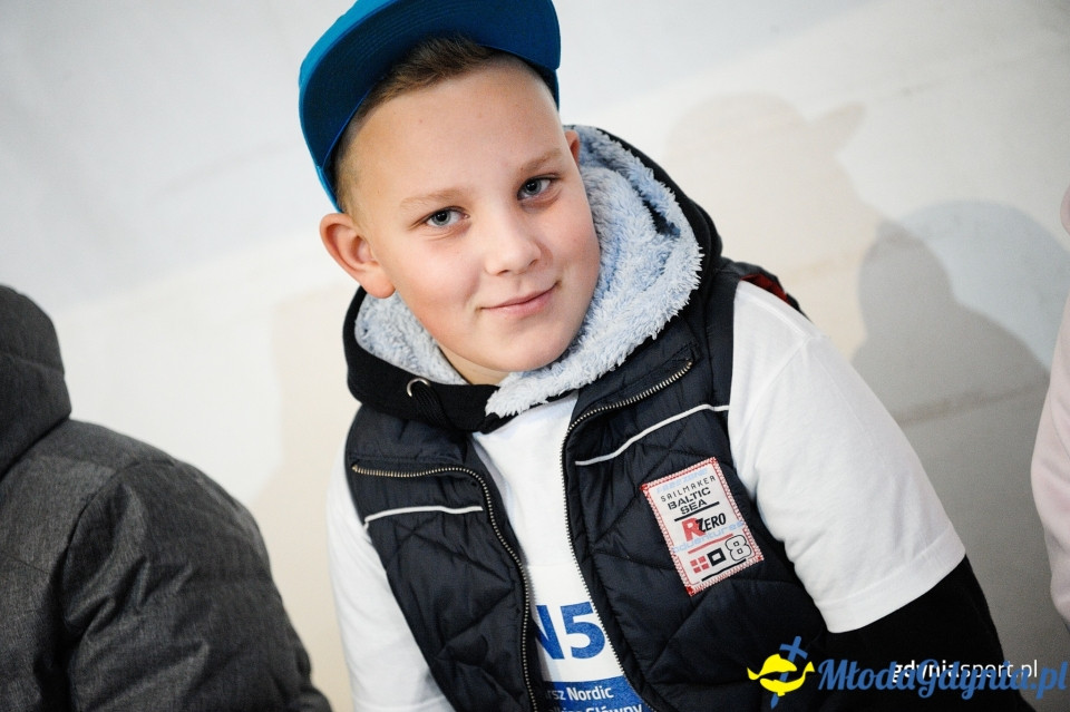 Marsz nordic walking - Bieg Niepodległości z PKO Bankiem Polskim 2017 (I)