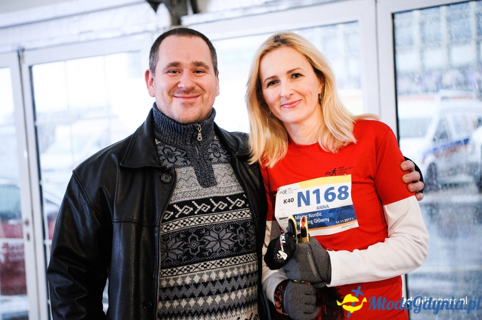 Marsz nordic walking - Bieg Niepodległości z PKO Bankiem Polskim 2017 (I)