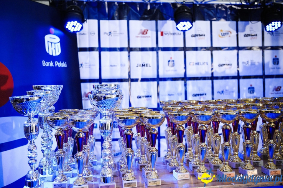 Marsz nordic walking - Bieg Niepodległości z PKO Bankiem Polskim 2017 (I)