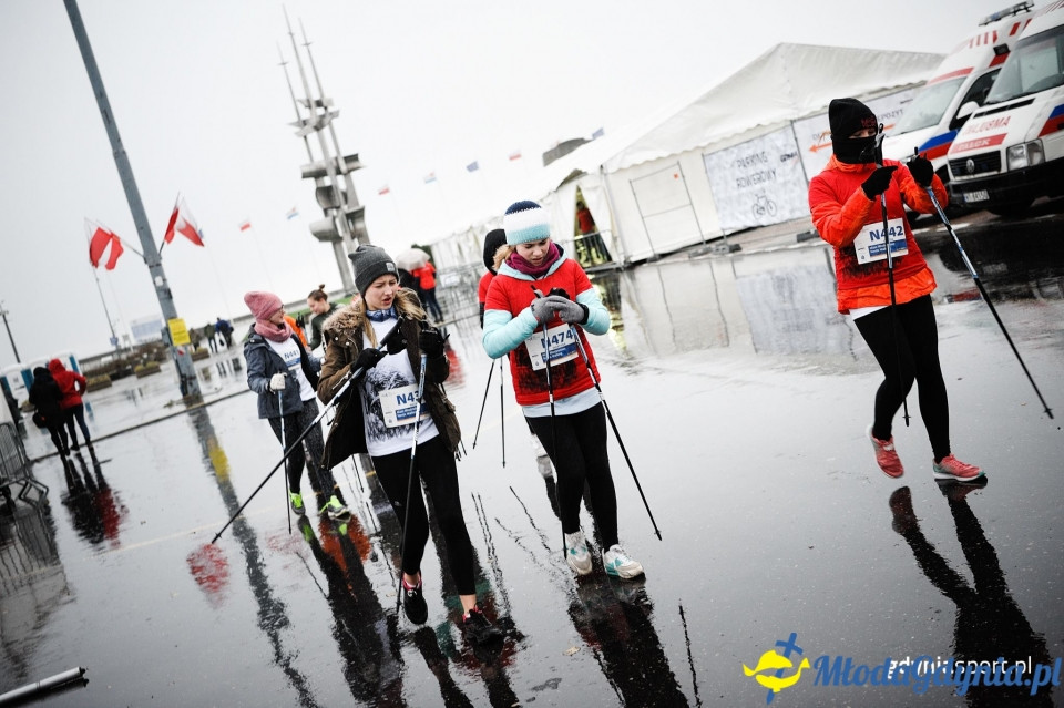 Marsz nordic walking - Bieg Niepodległości z PKO Bankiem Polskim 2017 (I)