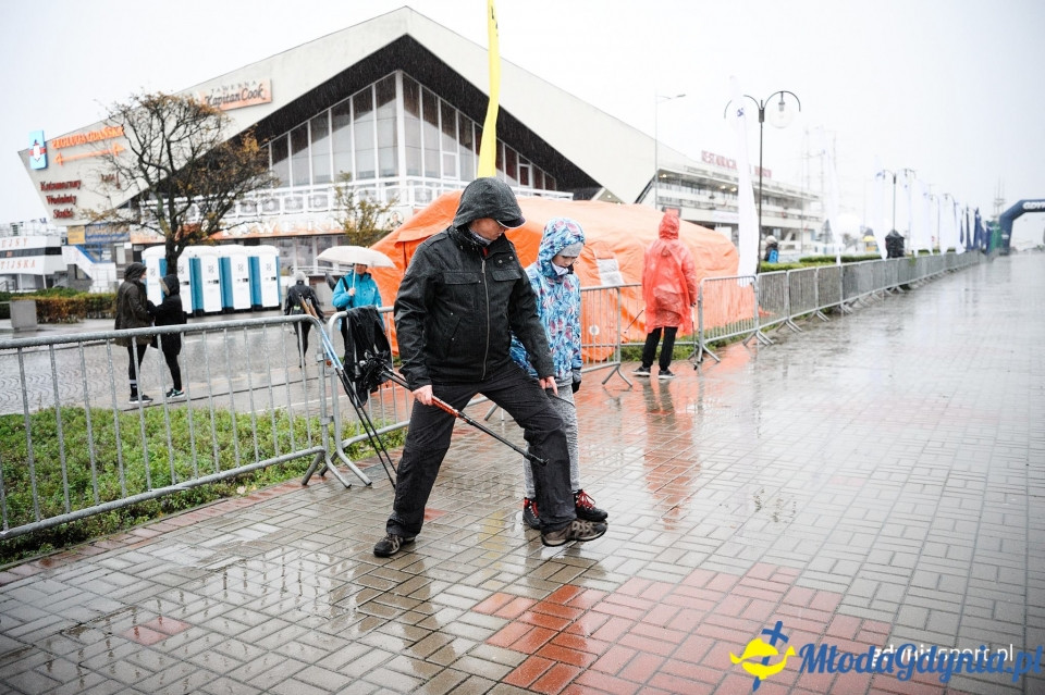 Marsz nordic walking - Bieg Niepodległości z PKO Bankiem Polskim 2017 (I)