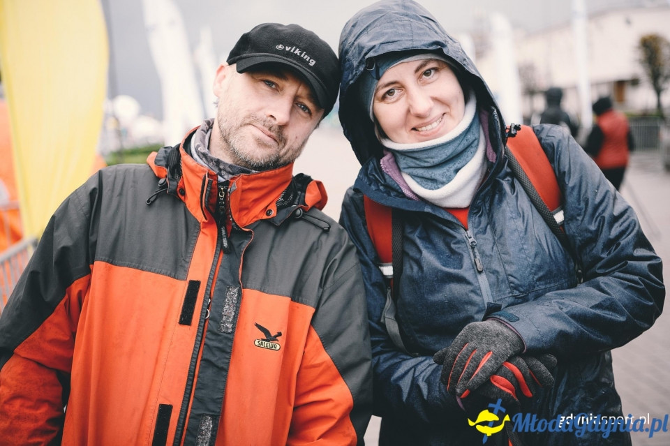 Marsz nordic walking - Bieg Niepodległości z PKO Bankiem Polskim 2017 (I)