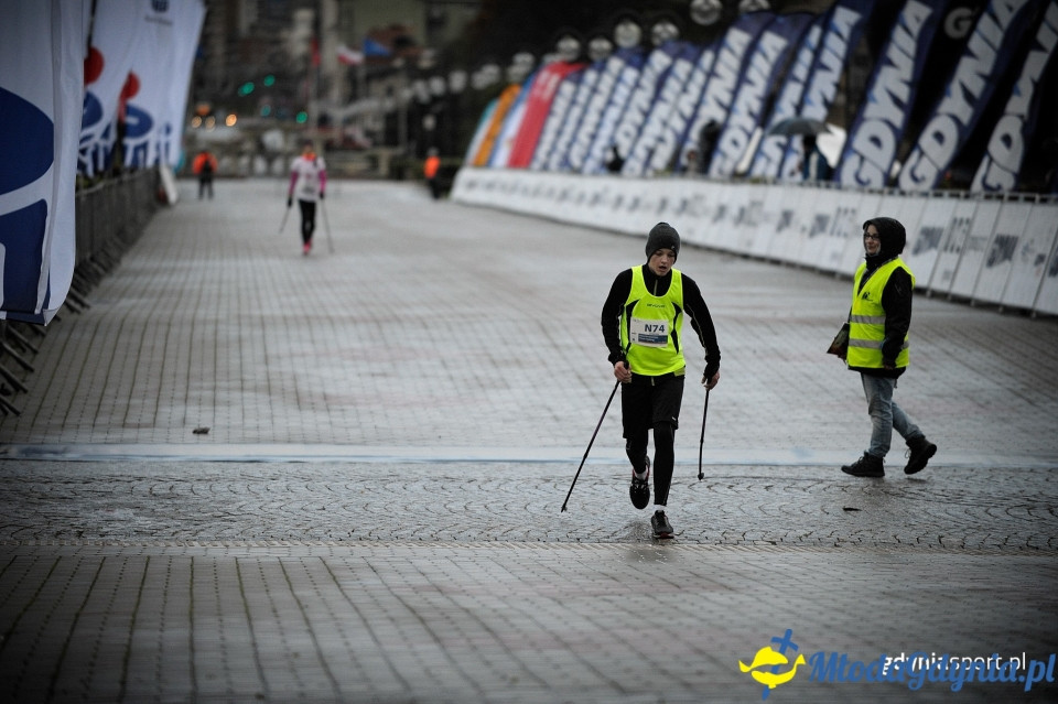 Marsz nordic walking - Bieg Niepodległości z PKO Bankiem Polskim 2017 (I)