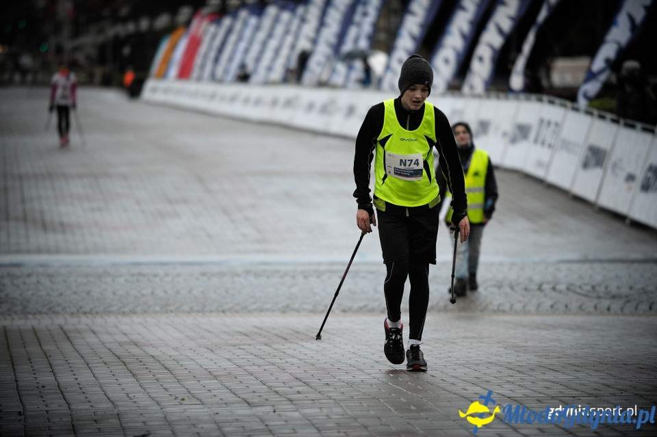 Marsz nordic walking - Bieg Niepodległości z PKO Bankiem Polskim 2017 (I)