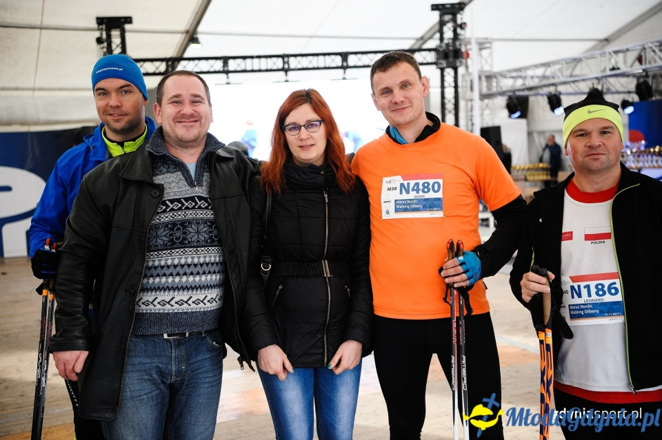 Marsz nordic walking - Bieg Niepodległości z PKO Bankiem Polskim 2017 (I)