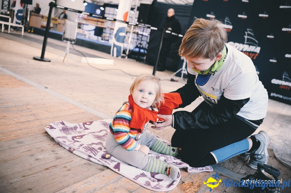 Marsz nordic walking - Bieg Niepodległości z PKO Bankiem Polskim 2017 (I)