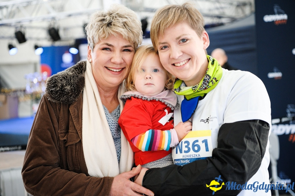 Marsz nordic walking - Bieg Niepodległości z PKO Bankiem Polskim 2017 (I)