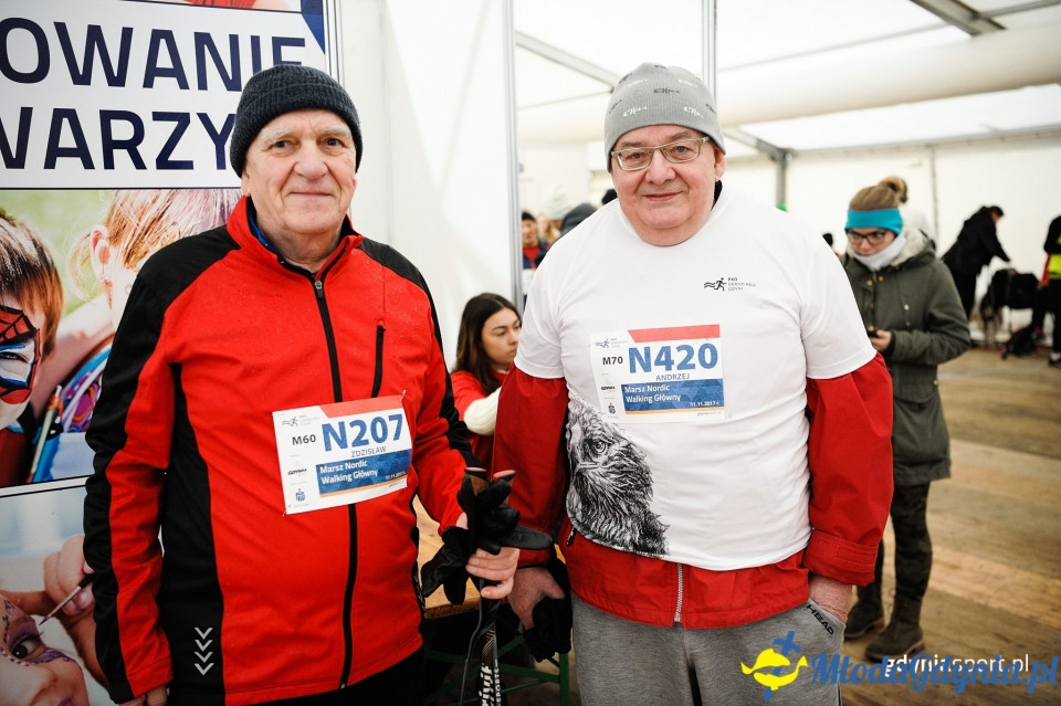 Marsz nordic walking - Bieg Niepodległości z PKO Bankiem Polskim 2017 (I)