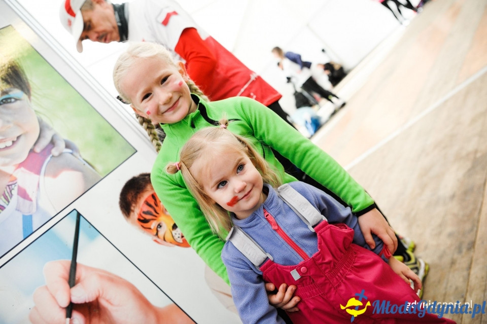 Marsz nordic walking - Bieg Niepodległości z PKO Bankiem Polskim 2017 (I)