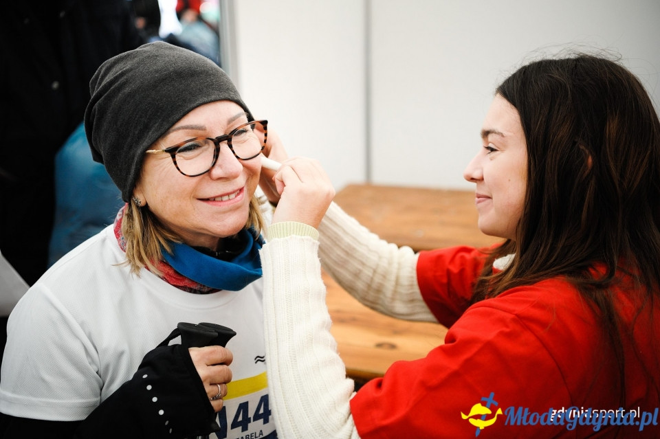 Marsz nordic walking - Bieg Niepodległości z PKO Bankiem Polskim 2017 (I)