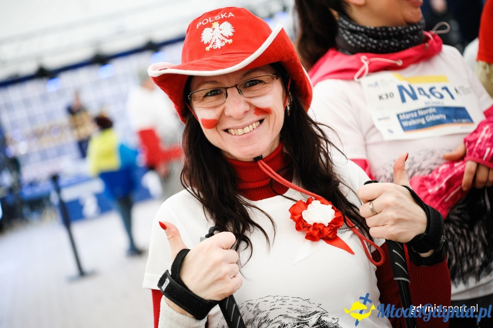 Marsz nordic walking - Bieg Niepodległości z PKO Bankiem Polskim 2017 (I)