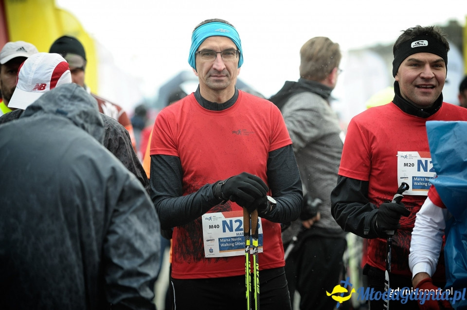 Marsz nordic walking - Bieg Niepodległości z PKO Bankiem Polskim 2017 (I)