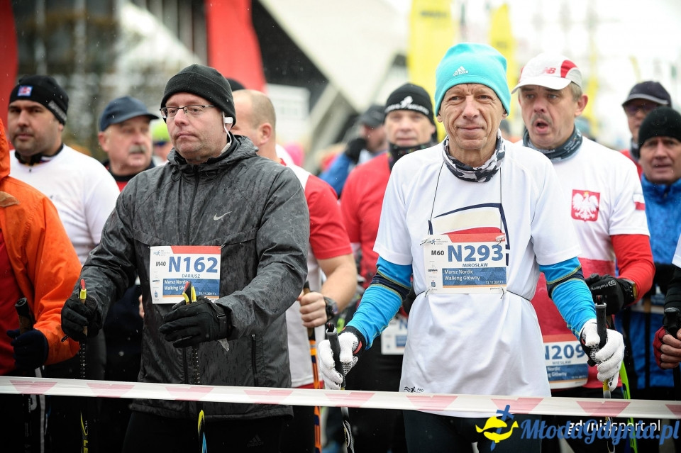 Marsz nordic walking - Bieg Niepodległości z PKO Bankiem Polskim 2017 (I)