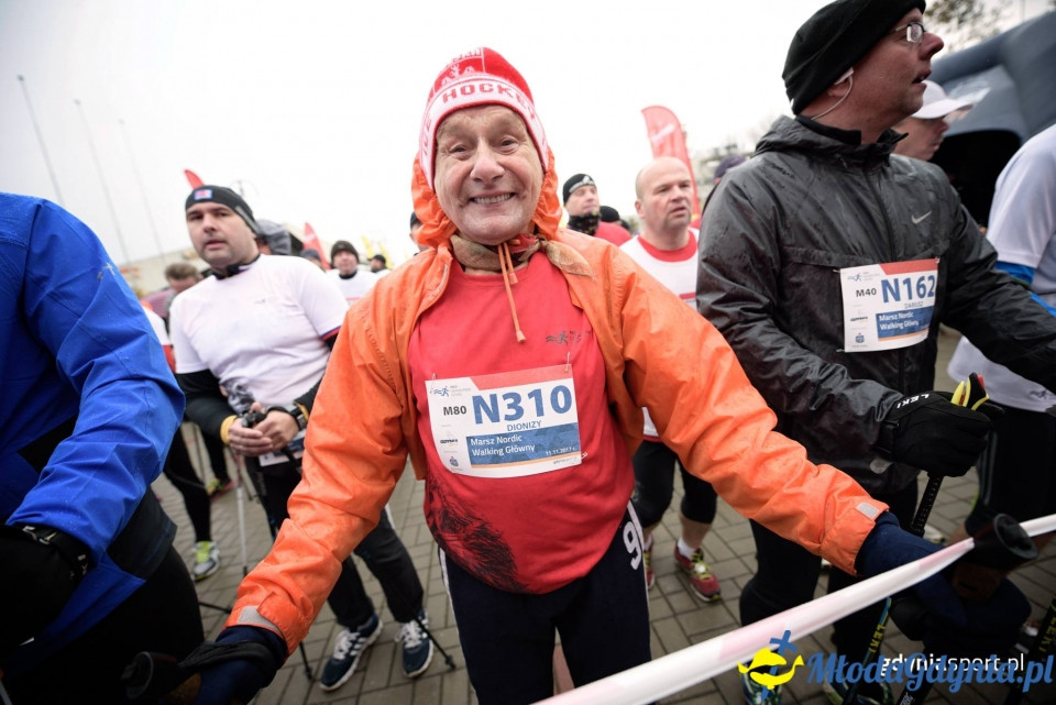Marsz nordic walking - Bieg Niepodległości z PKO Bankiem Polskim 2017 (I)