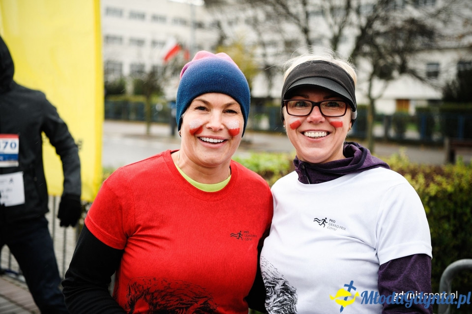 Marsz nordic walking - Bieg Niepodległości z PKO Bankiem Polskim 2017 (I)