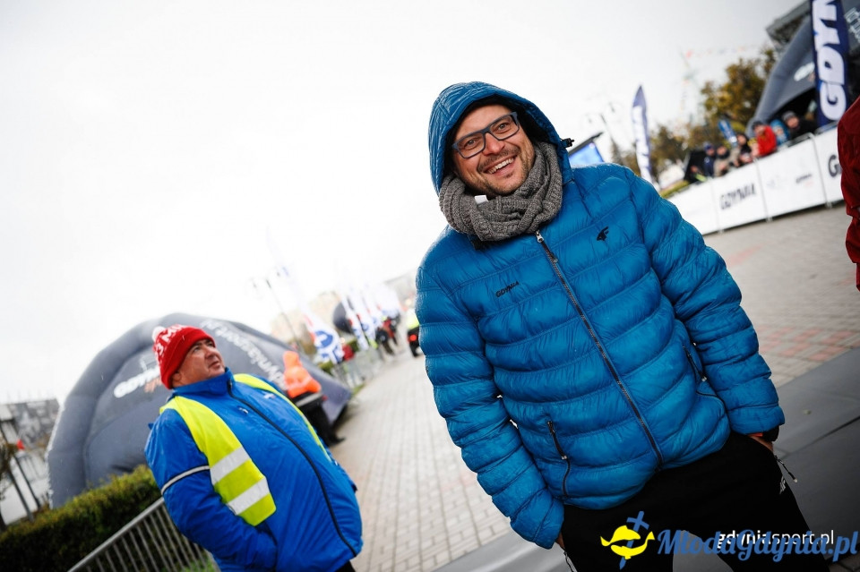 Marsz nordic walking - Bieg Niepodległości z PKO Bankiem Polskim 2017 (I)