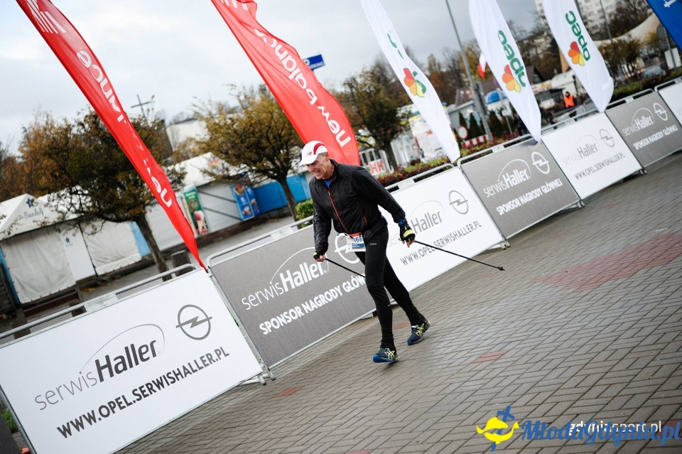 Marsz nordic walking - Bieg Niepodległości z PKO Bankiem Polskim 2017 (I)