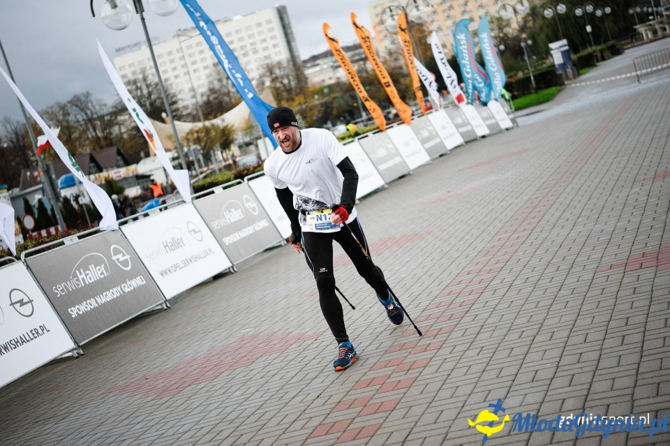 Marsz nordic walking - Bieg Niepodległości z PKO Bankiem Polskim 2017 (II)