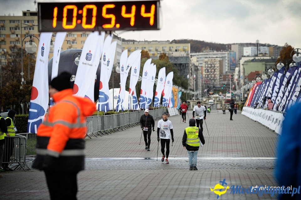 Marsz nordic walking - Bieg Niepodległości z PKO Bankiem Polskim 2017 (II)