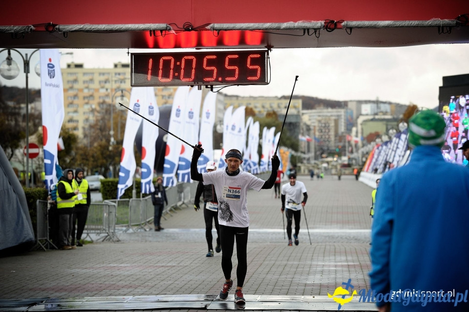 Marsz nordic walking - Bieg Niepodległości z PKO Bankiem Polskim 2017 (II)