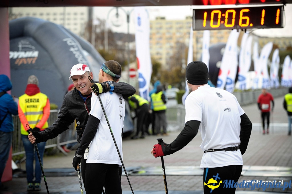 Marsz nordic walking - Bieg Niepodległości z PKO Bankiem Polskim 2017 (II)