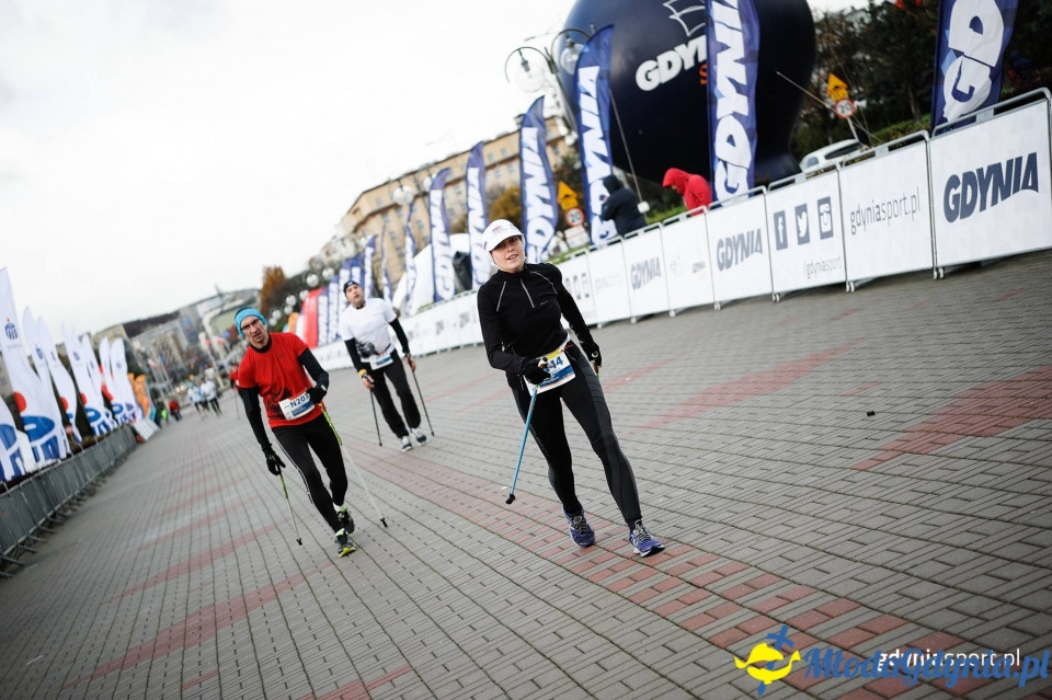 Marsz nordic walking - Bieg Niepodległości z PKO Bankiem Polskim 2017 (II)
