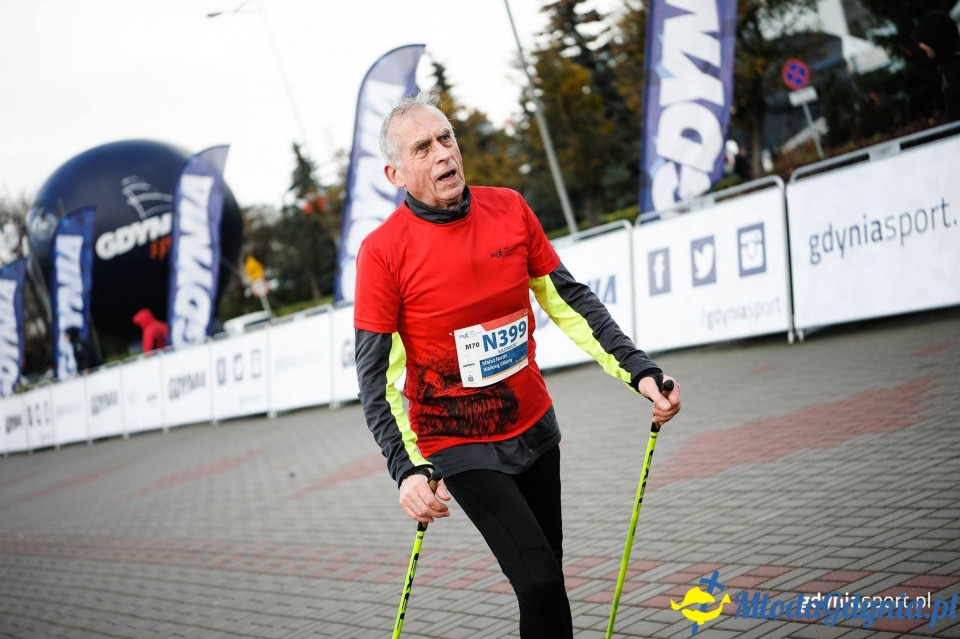 Marsz nordic walking - Bieg Niepodległości z PKO Bankiem Polskim 2017 (II)