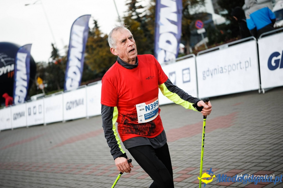 Marsz nordic walking - Bieg Niepodległości z PKO Bankiem Polskim 2017 (II)