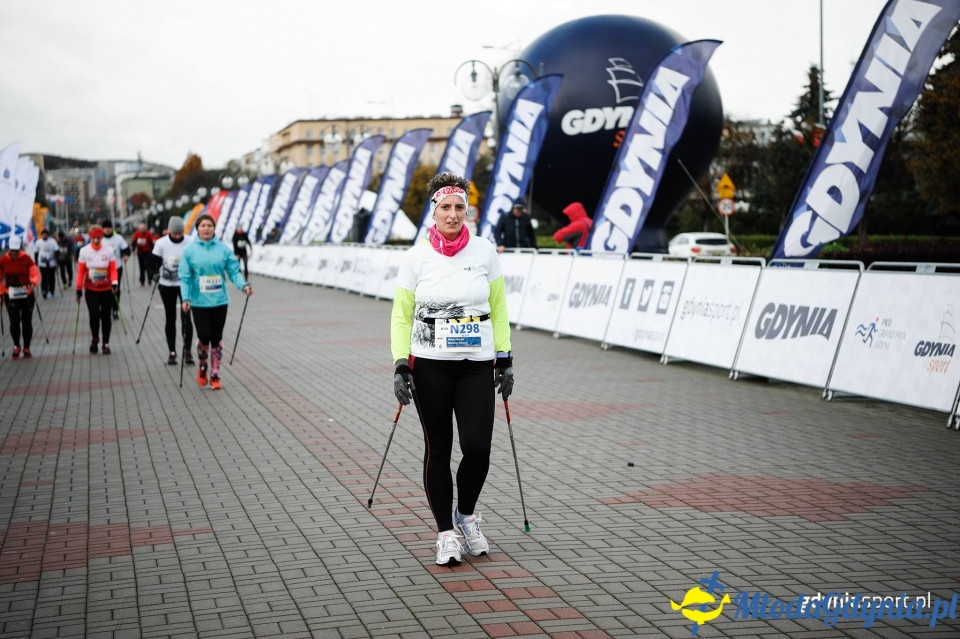 Marsz nordic walking - Bieg Niepodległości z PKO Bankiem Polskim 2017 (II)
