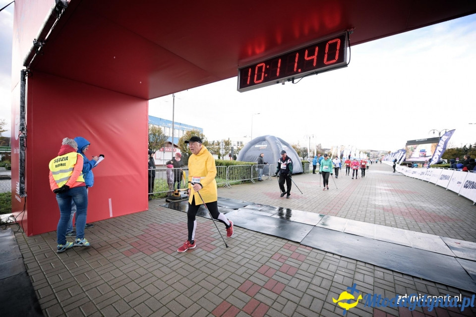 Marsz nordic walking - Bieg Niepodległości z PKO Bankiem Polskim 2017 (II)