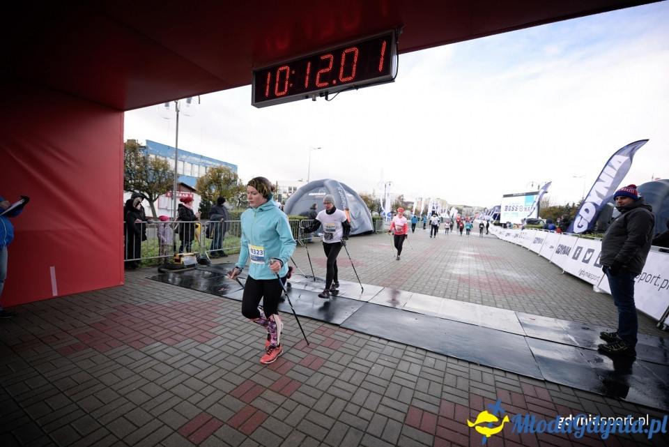 Marsz nordic walking - Bieg Niepodległości z PKO Bankiem Polskim 2017 (II)