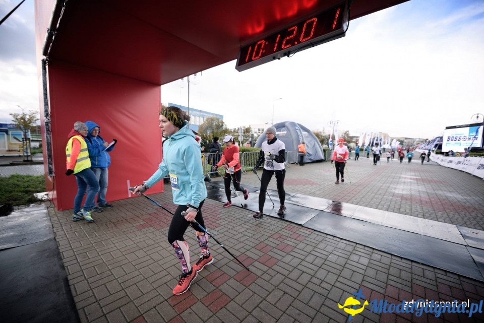 Marsz nordic walking - Bieg Niepodległości z PKO Bankiem Polskim 2017 (II)