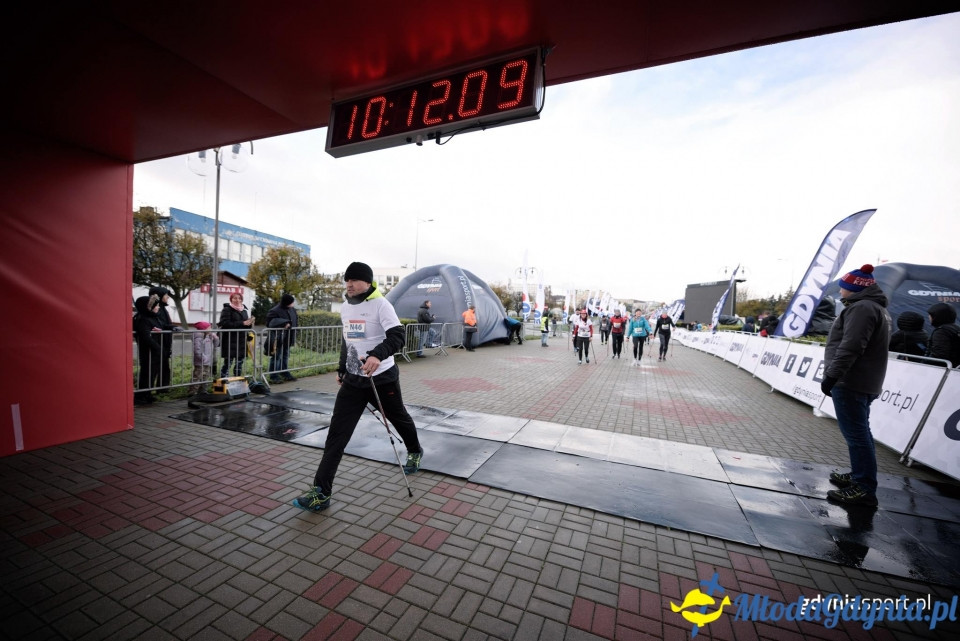 Marsz nordic walking - Bieg Niepodległości z PKO Bankiem Polskim 2017 (II)