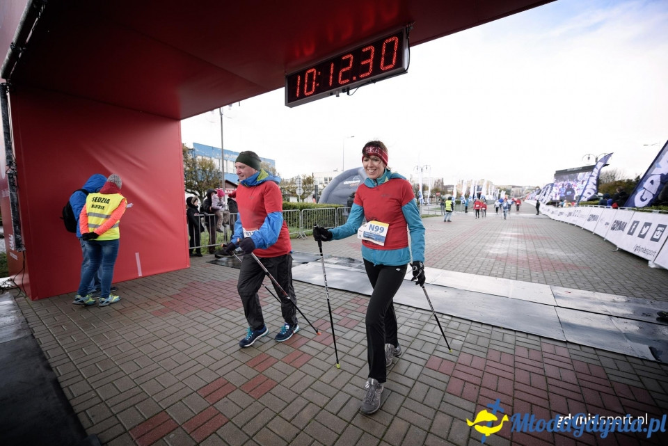 Marsz nordic walking - Bieg Niepodległości z PKO Bankiem Polskim 2017 (II)