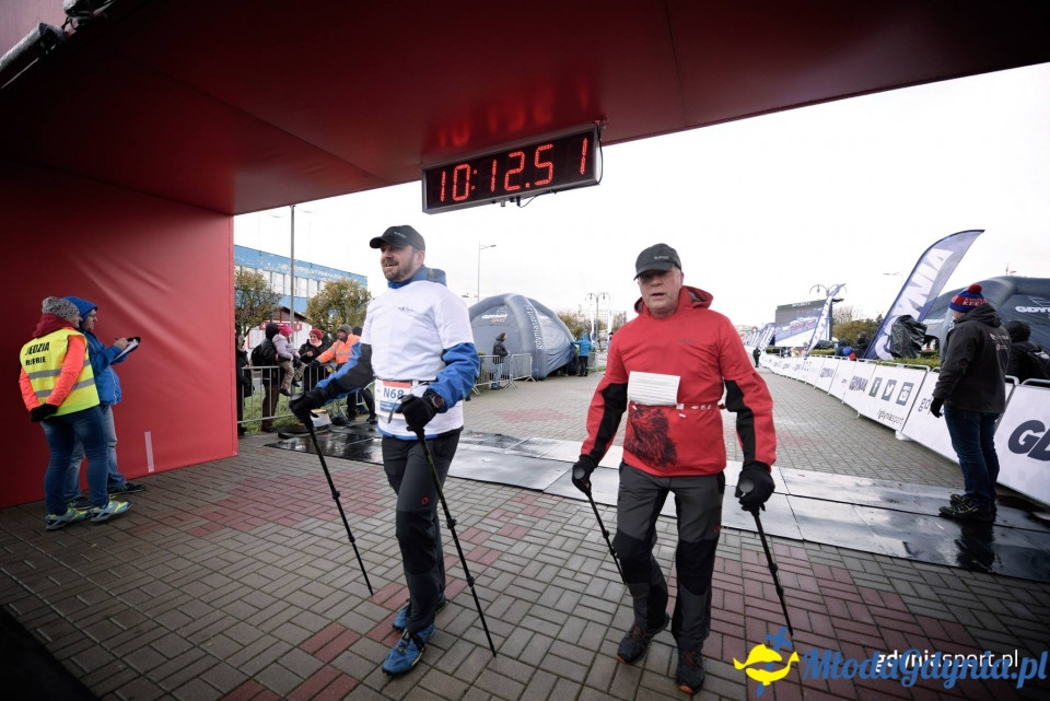 Marsz nordic walking - Bieg Niepodległości z PKO Bankiem Polskim 2017 (II)