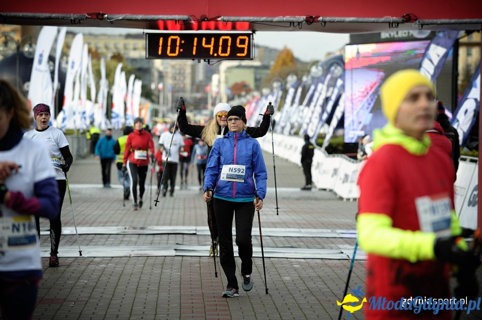 Marsz nordic walking - Bieg Niepodległości z PKO Bankiem Polskim 2017 (II)